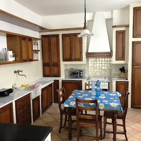 Sweet Apartment *